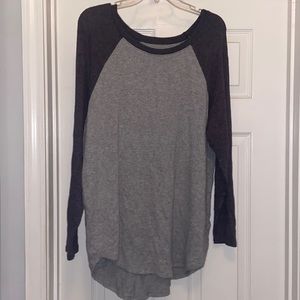American Eagle Soft & Sexy Raglan Style Women’s Shirt
